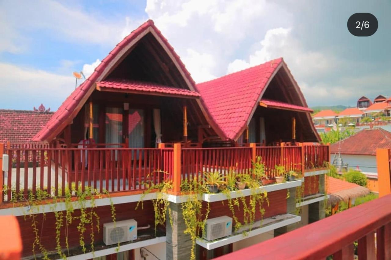 Ayu Laba Beach Villa And Resto Batununggul Exterior photo